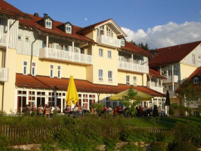 Отель Komforthotel Ahornhof, Линдберг